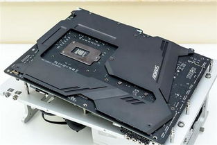 Intel i9-9900K完全评测 功耗大暴走，画质处理器性能如何？